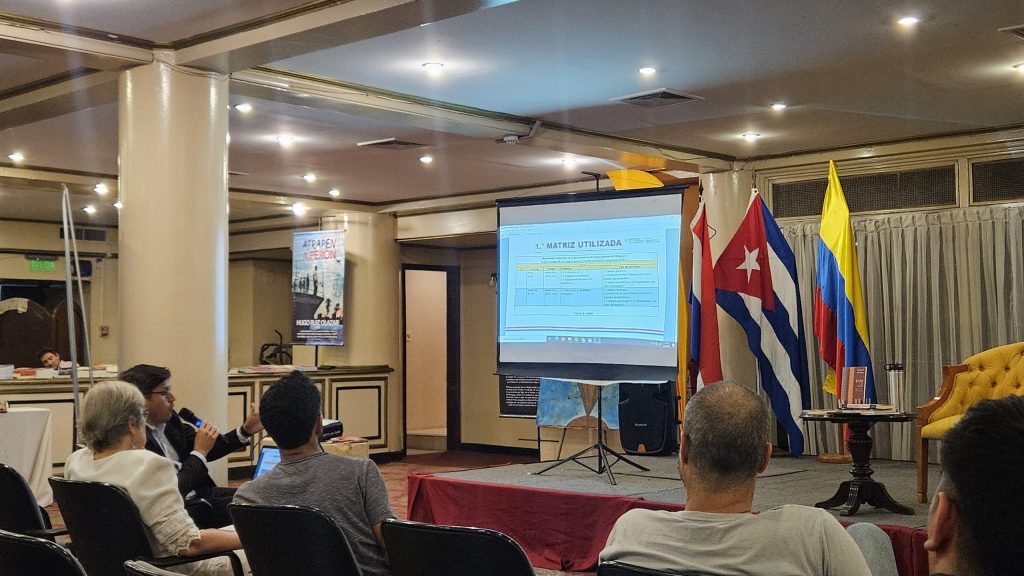 Hispanismos en el diccionario oficial del guaraní fue tema de exposición en la Feria Chacú Guaraní