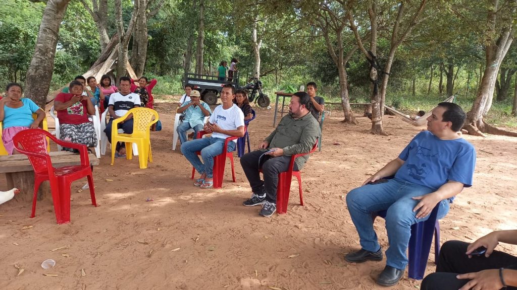 Paraguái Ñe’ẽnguéra Sãmbyhyhára oho <em>comunidad indígena</em>-ha rupi