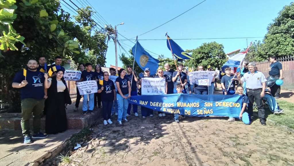 Escuela Medalla Milagrosa celebra la Lengua de Señas en Limpio
