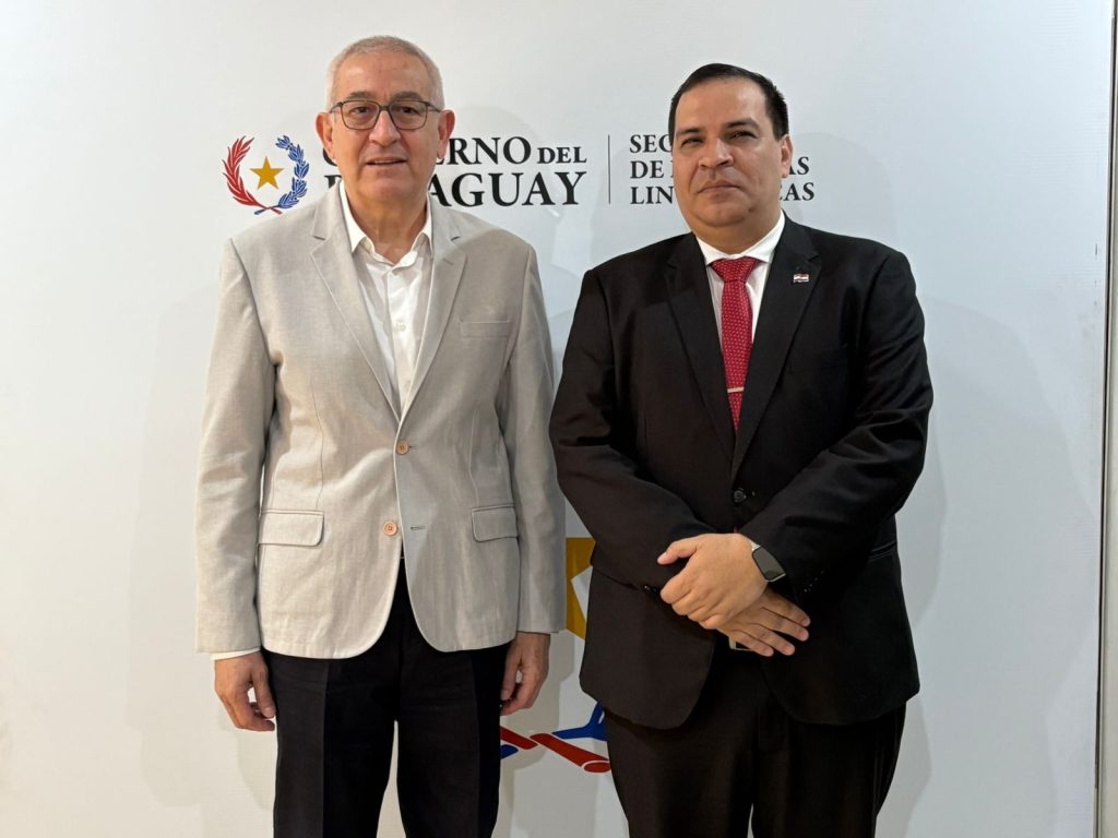Embajador Luis Fernando Ávalos visita la SPL
