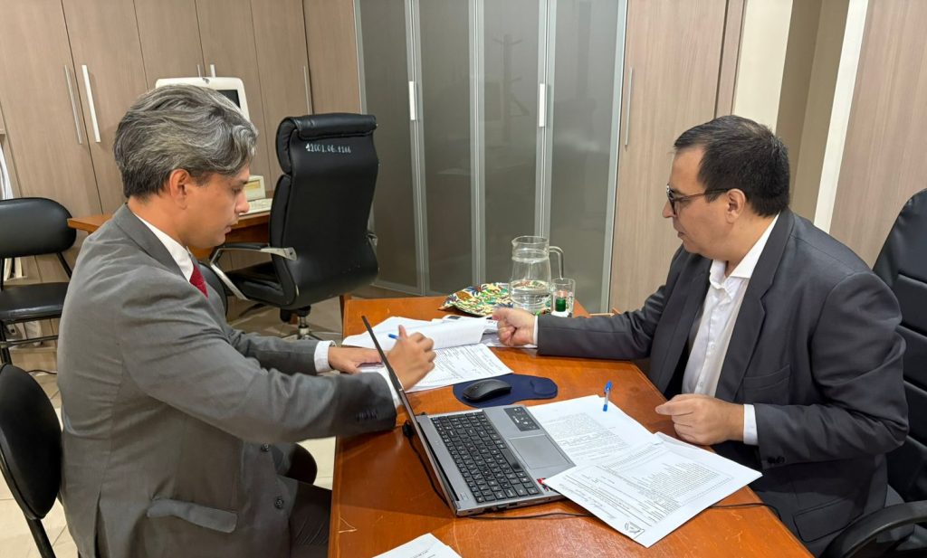 La Biblioteca Nacional del Paraguay contará con un «Rincón SPL» con publicaciones sobre diversidad lingüística